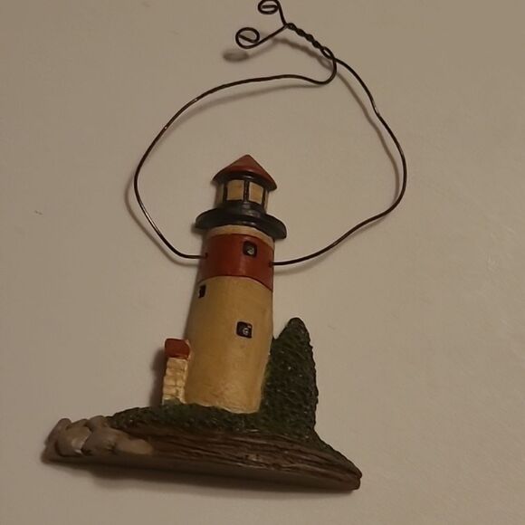 Lighthouse Ornament - Picture 1 of 4
